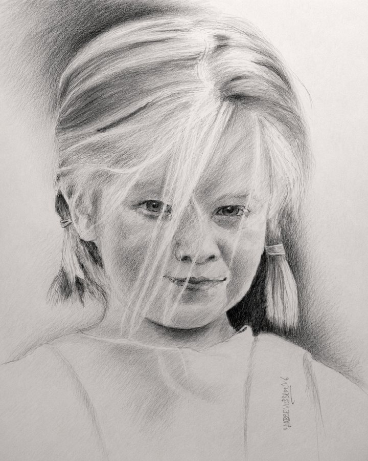 Getekend portret van een meisje met staartjes en licht haar